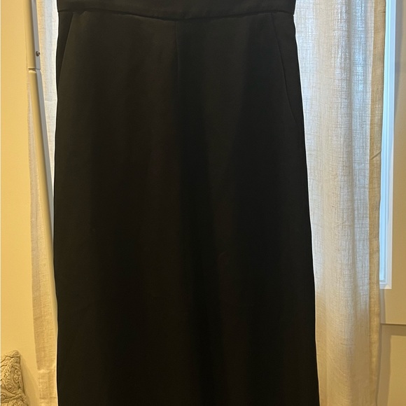 Aritzia Wilfred midi black skirt with pockets - Picture 4 of 4